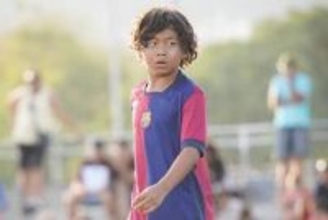 バルサの“日本人神童”が優勝導く左足アシスト　宿敵レアルを下して優勝…現地注目「狂乱の試合」