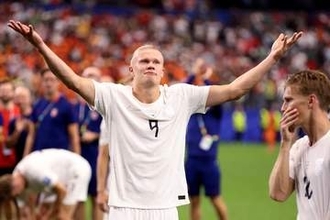 「全く得点の匂いがしない」　怪物ハーランドに絡んだ日本の大物芸人…奇跡のコラボも「泣いてるぜぃ」