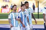 「W杯で物議の”横断幕”が再び　南米クラブが掲出した1枚に現地注目「アルゼンチン代表と同じ」」の画像1