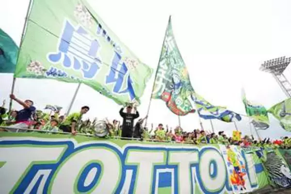 J3がJ1撃破「気持ち良すぎる」　勝負を決めた一撃…ニアぶち抜き弾が「とんでもなく鮮やか」