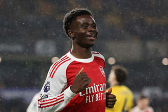 アーセナルの顔は「多くの若者の手本」　最高給で契約更新…両親からの手紙に涙「言葉を失った」