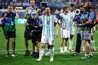 日本時間の未明…W杯で衝撃ニュース「興奮して寝られへん！」　ファン興奮の結末「起きてて良かった」