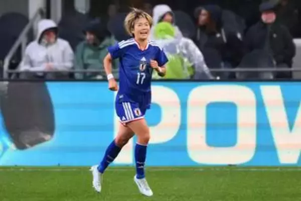 21歳日本人が「スタジアムを黙らせた！」　圧巻ゴラッソに現地脱帽「鮮やかな切り返し」