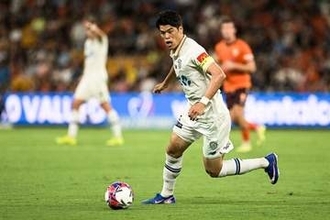 日本ファン仰天「すげええ」　元日本代表が海外で”文武両道”「どれだけバイタリティあるんだ」