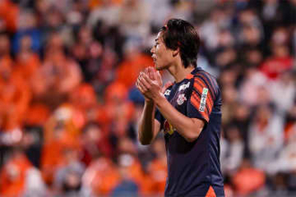 書き出しに衝撃「少しではなく、かなり僕の話を」　J2→欧州へ…惜別が「異例の1138文字」