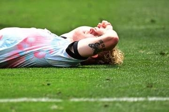 デ・ブライネ落胆、クルトワ負傷、ルカクも涙　ベルギーが不運の敗退…失意のなかに家族の支え