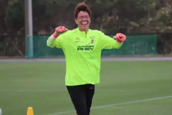 J新試合球は“GK泣かせ”？　西川周作が語る難しさ…経験で対応へ「全然伸びないし、感覚が違う」