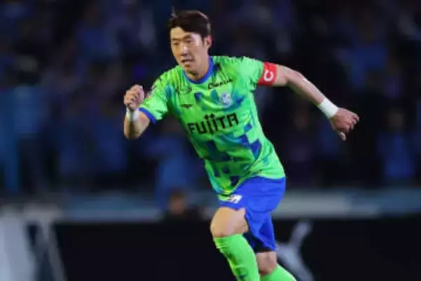 開幕前日に…187cm実力者が完全移籍「超最強な補強」　J1通算226試合「実績がすごい」