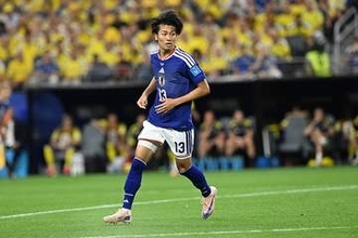 中村敬斗に「顔が良ければ許されるんだ」　機内座席で口論勃発…ファン爆笑「修学旅行生」