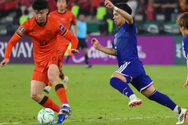 日本を優勝に導いた”大学生”「すんげぇ」　エリア外から圧巻ミドル2発「想像を超えるプレー」