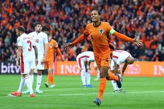 オランダ代表DFがイメチェンで「日本の勝利確定」　“不吉ジンクス”が話題「似合うけどやめた方が」