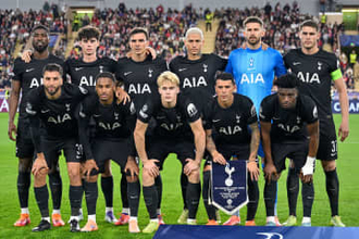 日本人所属のプレミア名門…今季ユニが「素敵なデザイン」　専門家絶賛「クラブ初かも」