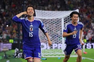 激闘から1か月…日本代表が「戻ってきてる」　英国での近影にファン釘付け「笑顔が見られてひと安心」