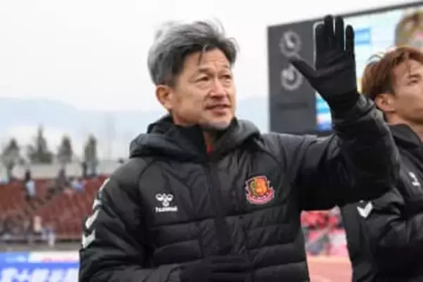 58歳のカズも驚いた異例の先発「どうなのかな」　想定通りの20分…指揮官が抜擢した本当の理由