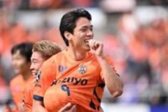 開始7秒弾に衝撃「最速記録？」　前代未聞の電光石火…一瞬の出来事が「何してんの」