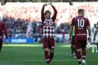 元J得点王が社会人リーグへ「マジ!?」　今季29戦19発…実力者の加入が「環境破壊でしょ」