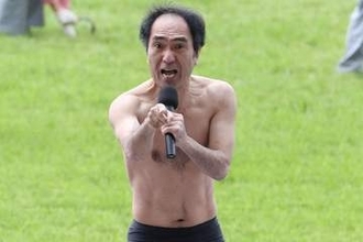 江頭2:50が国立を爆走　最終戦のゲストで登場…FC東京に物申す「ふざけんじゃねえよ！」