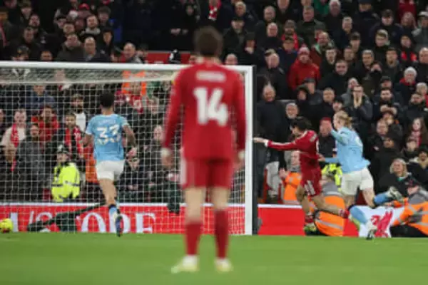 ゴール取消→一発退場に賛否…ハーランドも「同情」　レジェンド苦言「喜びが台無し」