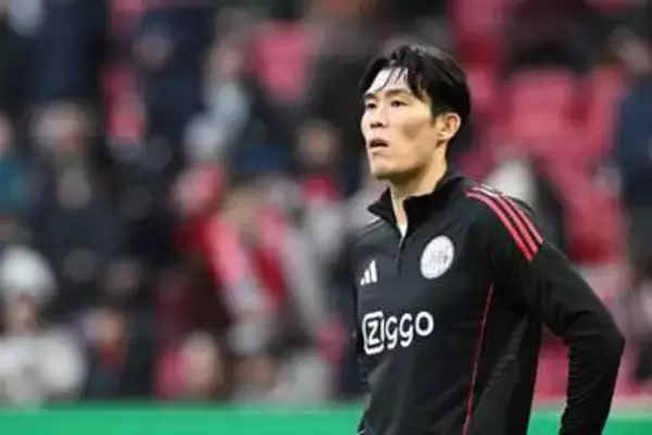 日本代表DFの一発退場「正しい行動をした」　数的不利も…監督は擁護「止めたいと思うものだ」