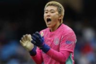 高精度ロングフィード…日本人が「エデルソンのよう」　チェルシー圧倒の成功数が話題