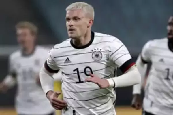 J1に元独代表DFが加入「ついにきた！」　欧州で180試合の超大物…ファン期待「ガチ補強」