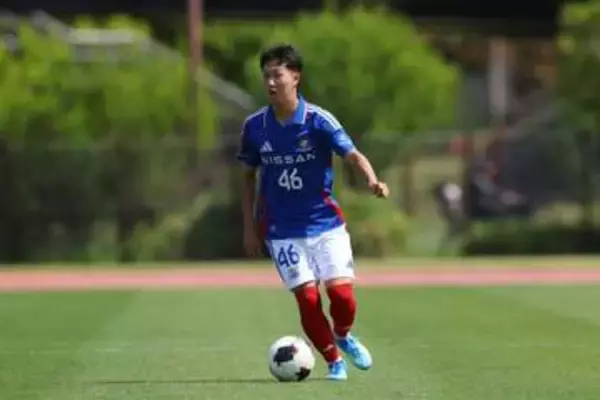 逸材16歳が3人抜き「メッシかと思った」　日本代表で躍動…ドリブルに衝撃「異次元」