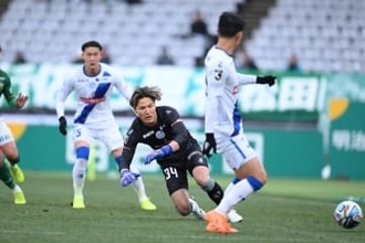 J1の洗礼…昇格組3チームが全敗　水戸が東京Vに1-3、千葉&長崎も黒星スタート