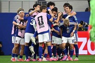 転機はコロナ禍の「3→5」　ブラジル撃破のヒント…森保Jの強さを支える「一体感」の正体