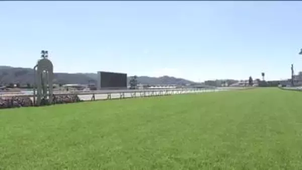 もうすぐ「春の福島競馬」　馬場浄め式でレースの安全を祈願　11日から26日まで土曜と日曜に開催