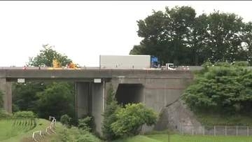 大型トラック運転の福島県本宮市の男を逮捕　富山・北陸道で作業員2人がはねられ死亡　酒気帯び運転か
