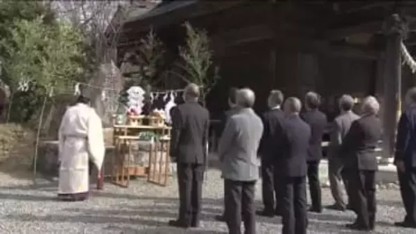 伝統の大堀相馬焼　陶祖を称える「陶祖祭」　窯元などが大堀相馬焼の発展願う　福島・浪江町