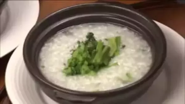疲れた胃をいたわって…「七草がゆ」　福島・須賀川市のホテルでは無病息災を願う一杯を提供