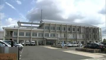クレーンゲーム機の景品ボックスからゲーム機など盗んだ疑い　男女３人逮捕＜福島・郡山市＞