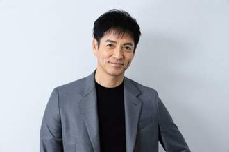 ｢僕が言うんでしたっけ？｣沢村一樹が還暦目前で挑んだ“初監督”、中村雅俊に学んだ若さの秘訣と、撮影前に何度も見返した映画