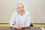 「俳優イッセー尾形の一人芝居論…消える仮面をつけて獲得した圧倒的な表現の自由」の画像1