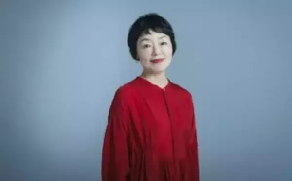 小林聡美が不倫妻の“心の隙間”を熱演…舞台『岸辺のアルバム』が描くヒリヒリする家族の形