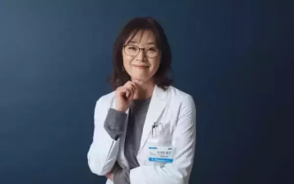 大塚寧々「最初に会ったのは小学生のころ」時を経てTHE CHANGEした『ヤンドク！』主演・橋本環奈の印象と、自身に“常に影響を与えている”出合い