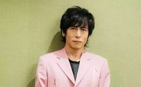 未経験の楽器でプロデビュー、元ジュンスカ寺岡呼人｢衝撃を受けた｣ベーシスト、ユーミンから｢素晴らしいものを受け取った｣