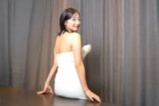 ｢カミブラってなんや？｣榎原依那が明かす2nd写真集“話題カット”撮影秘話、｢撮ろうとするとズレて…｣｢本っっっ当に大変！｣