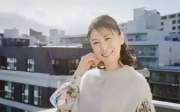 ｢妊婦は来るなよ｣三石琴乃が受けた現場での洗礼、｢ギャラはシッター代に｣トイレ搾乳と周囲の支えで乗り切った育児と仕事の両立