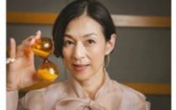 鈴木保奈美｢面白さが理解できなかった｣舞台に50代で出演が続く理由、『東京ラブストーリー』から35年の新境地