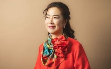 ｢65歳で初のシミ取り｣名取裕子が明かす美の秘訣、｢お医者さんに怒られた｣人間ドックとダイエット、大事なのは｢突き詰めないこと｣