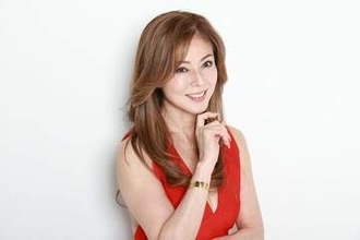 武田久美子が“伝説の貝殻水着”の裏側を激白…近藤真彦とのキスシーンが女優人生の転機に