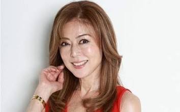 武田久美子が23年ぶり写真集を語る…妥協なき美ボディと「貝殻水着」超えプロの矜持