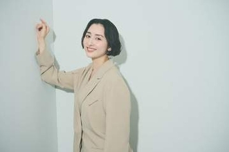 早見あかり｢腹くくりました！｣初の不倫モノ、25センチ断髪と｢わんぱく少年｣伊藤健太郎との『一緒にごはんをたべるだけ』の関係