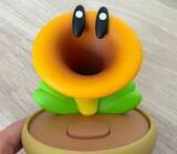 「任天堂「おしゃべりフラワー」が届いた！ さっそく試してみた 日常に陽気さが加わる。飾りにもタイマーにもなるユニーク玩具」の画像1