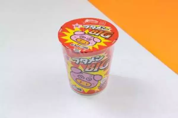 約2.5倍のボリューム「ブタメンBIG」が今年もセブンイレブンに登場。4月14日より順次発売