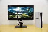 「PS5性能をすぐ活かす！ 「27"ゲーミングモニター DualSense 充電フック付き」レビュー 映像はもちろん配置周りも相性抜群。プレステ設計の優等生ゲーミングモニター」の画像1