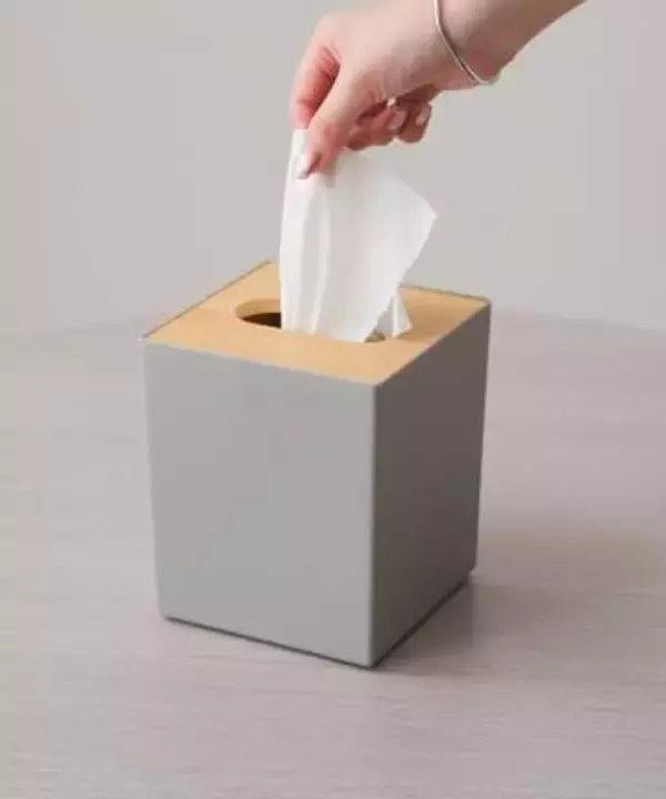 3COINSから、シンプルデザインの「コンパクトティッシュ収納」が発売