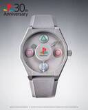 「初代プレステモチーフの限定腕時計発売！ △〇×□が動く腕時計2種も展開」の画像1